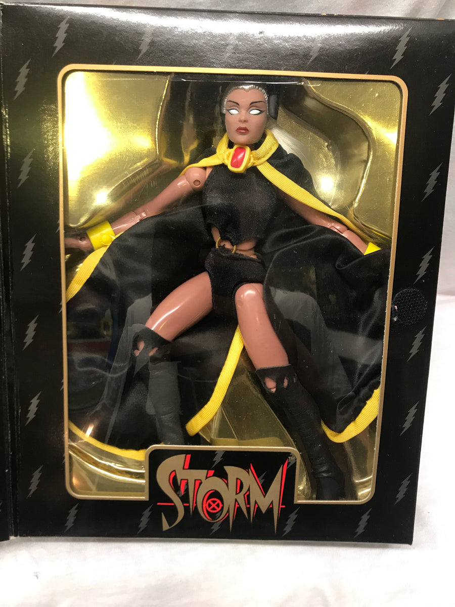 Amazon.com: Marvel Retro Fan Figure Collection Storm X-Men