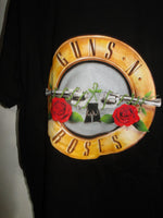 Unworn Official GUNS & ROSES T-shirt 2022 World Tour LARGE