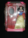 NEW Rare DISNEY Store exclusive Princess Snow White with Mirror
