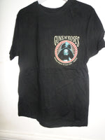 Unworn Official GUNS & ROSES T-shirt 2022 Prague Letnany Airport Medium