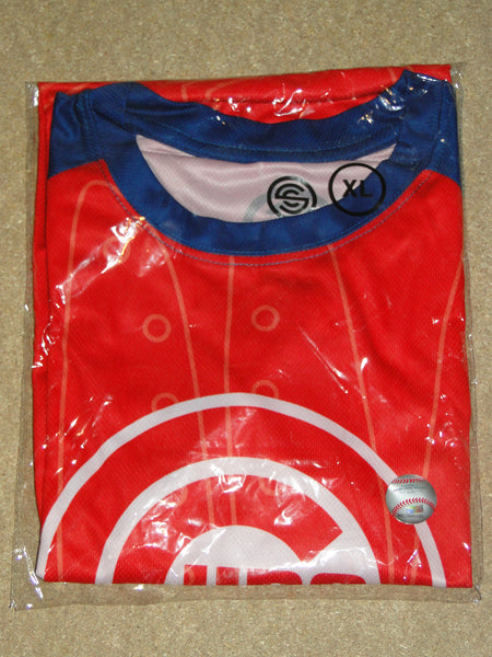 NEW Sports Crate Limited Edition Chicago Cubs Baseball Jersey Xl loot crate